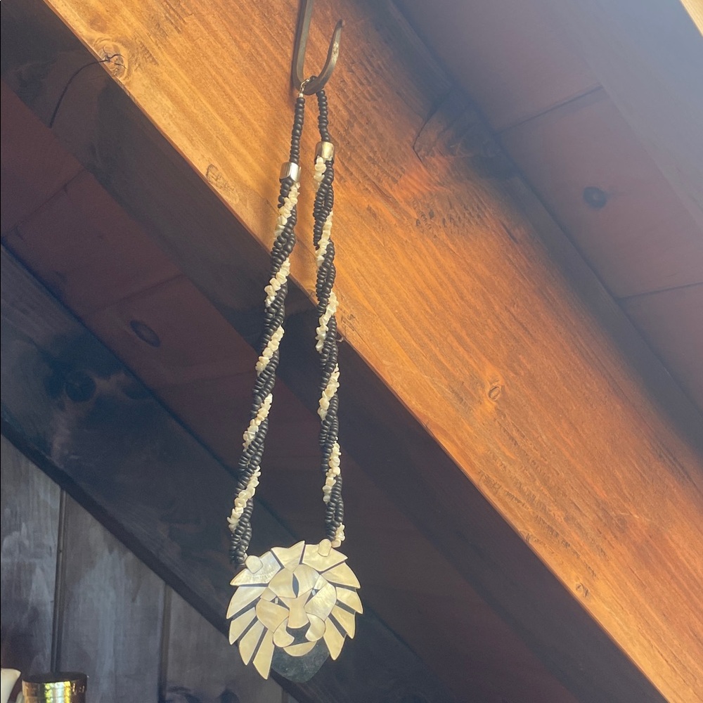 Silver Lion Pendant Necklacevintage Necklace